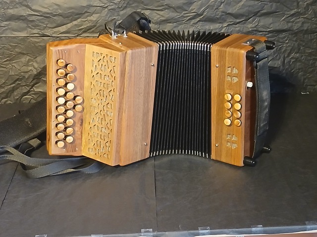 Xxs – accordéon 1 voix – très léger