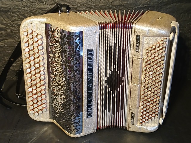 Accordéon Crucianelli – Do 1